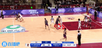 状态火热！刘泽一半场7投5中贡献11分9板0失误 正负值+15