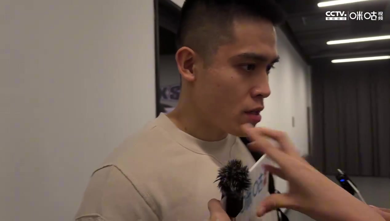 陈盈骏：广厦的防守让我们难以进入自己的进攻节奏 心态出了问题