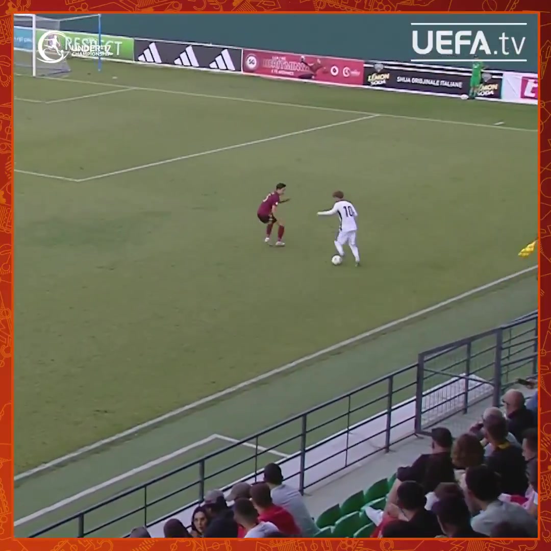 未来之星🌟15岁枪手小将道曼闪耀欧少赛 一条龙破门+手术刀直塞