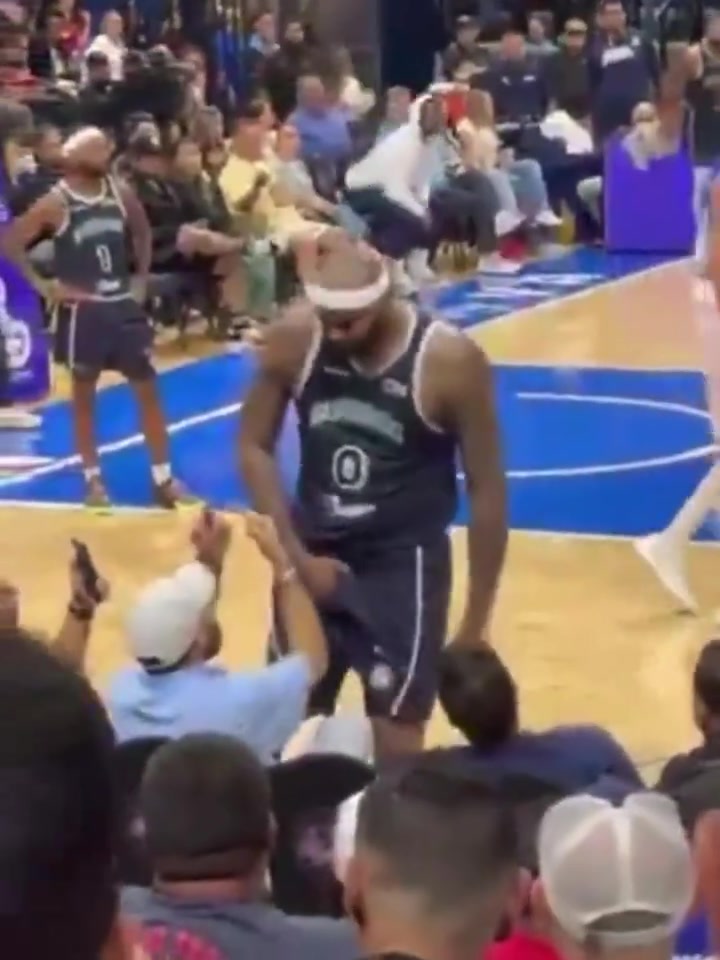 官方：考辛斯因冲突事件被停赛至本赛季结束 面临最高一万刀罚款